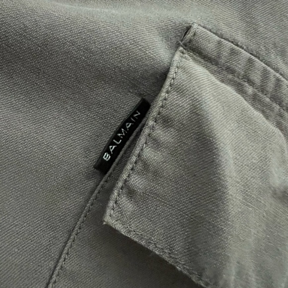 Balmain Gray Casual Button Down Shirt with Collared Neckline - Picture 5 of 9
